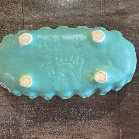 Vintage USA Pottery Turquoise Planter 8" Long Textured Scalloped Design Home De - Picture 2 of 11